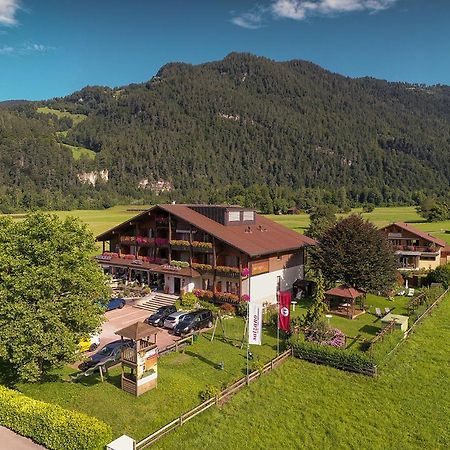 Salzano Hotel - Spa - Restaurant Unterseen Exteriör bild