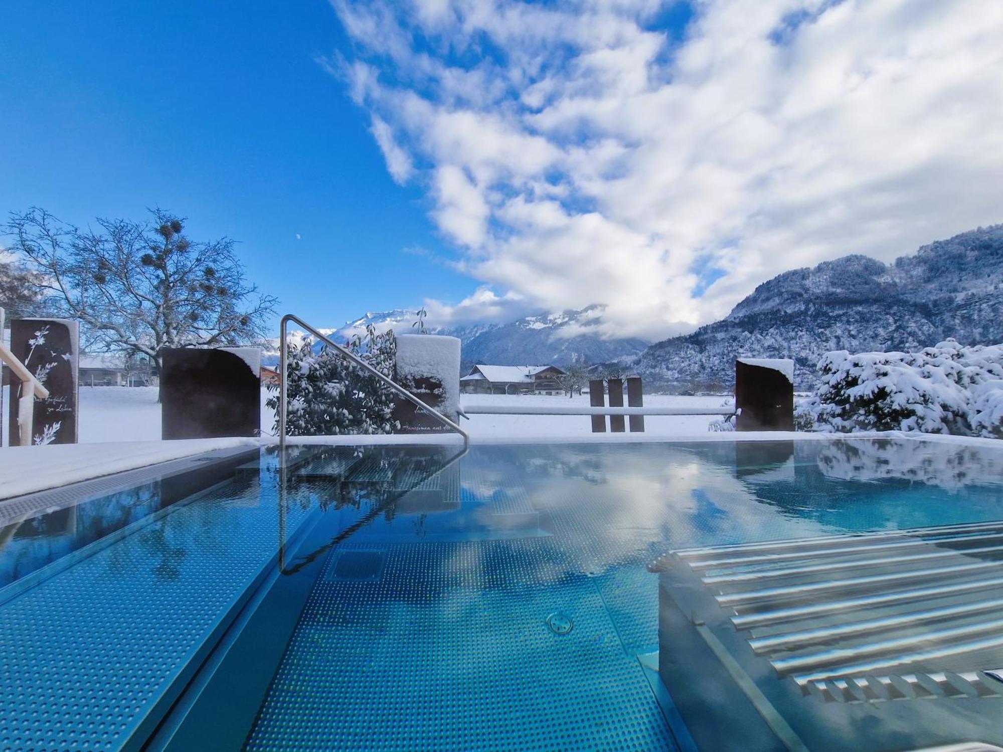 Salzano Hotel - Spa - Restaurant Unterseen Exteriör bild