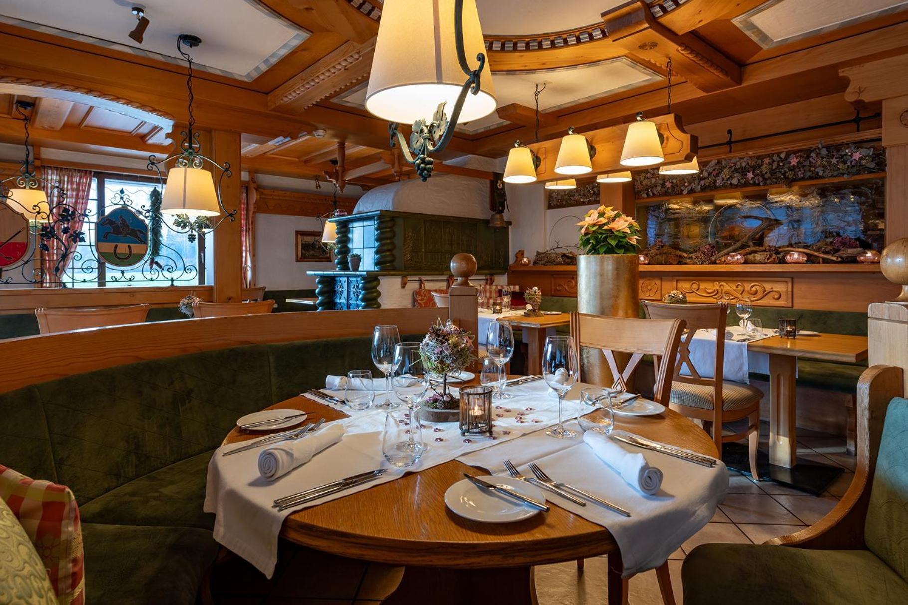 Salzano Hotel - Spa - Restaurant Unterseen Exteriör bild