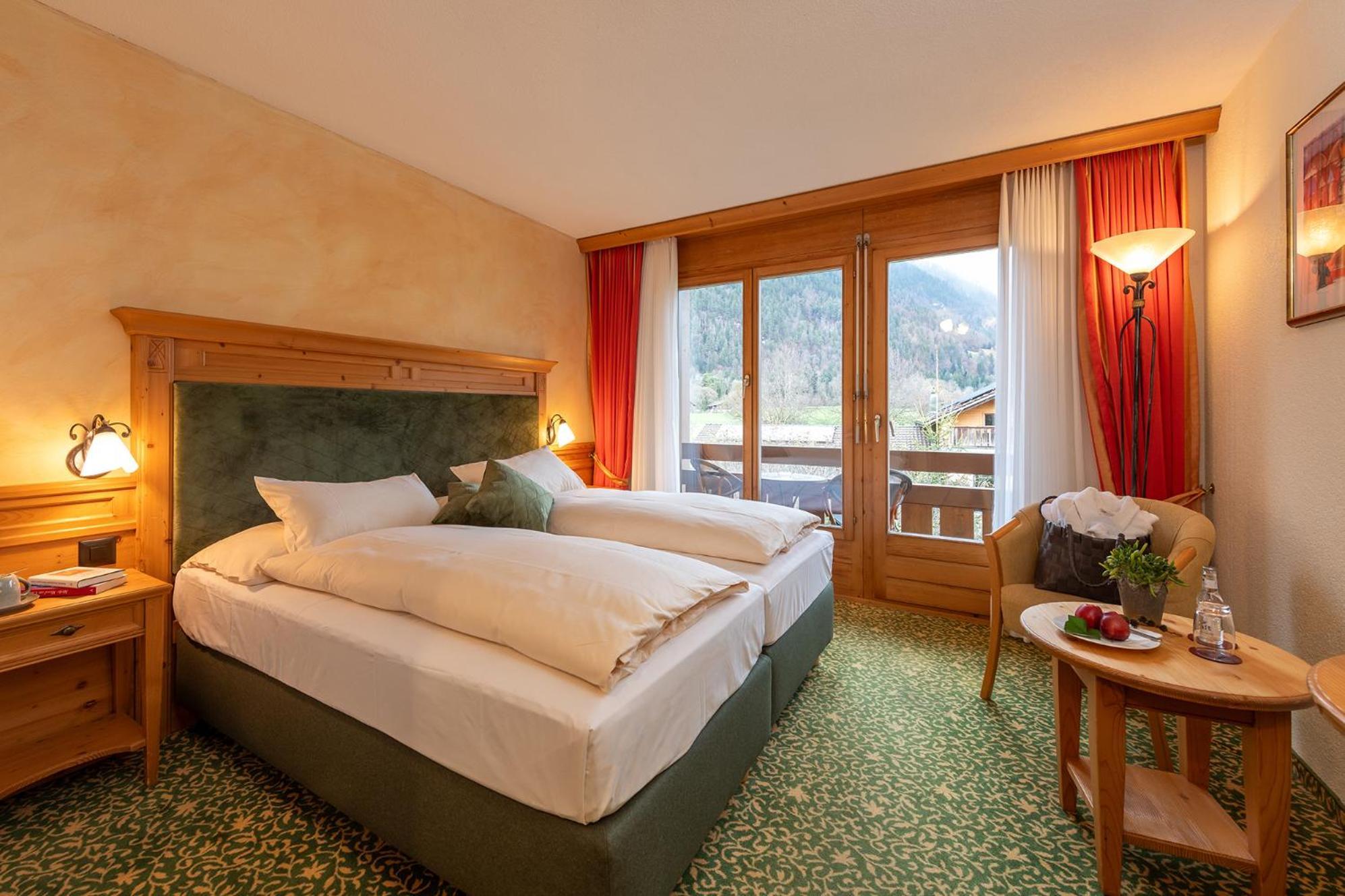 Salzano Hotel - Spa - Restaurant Unterseen Exteriör bild